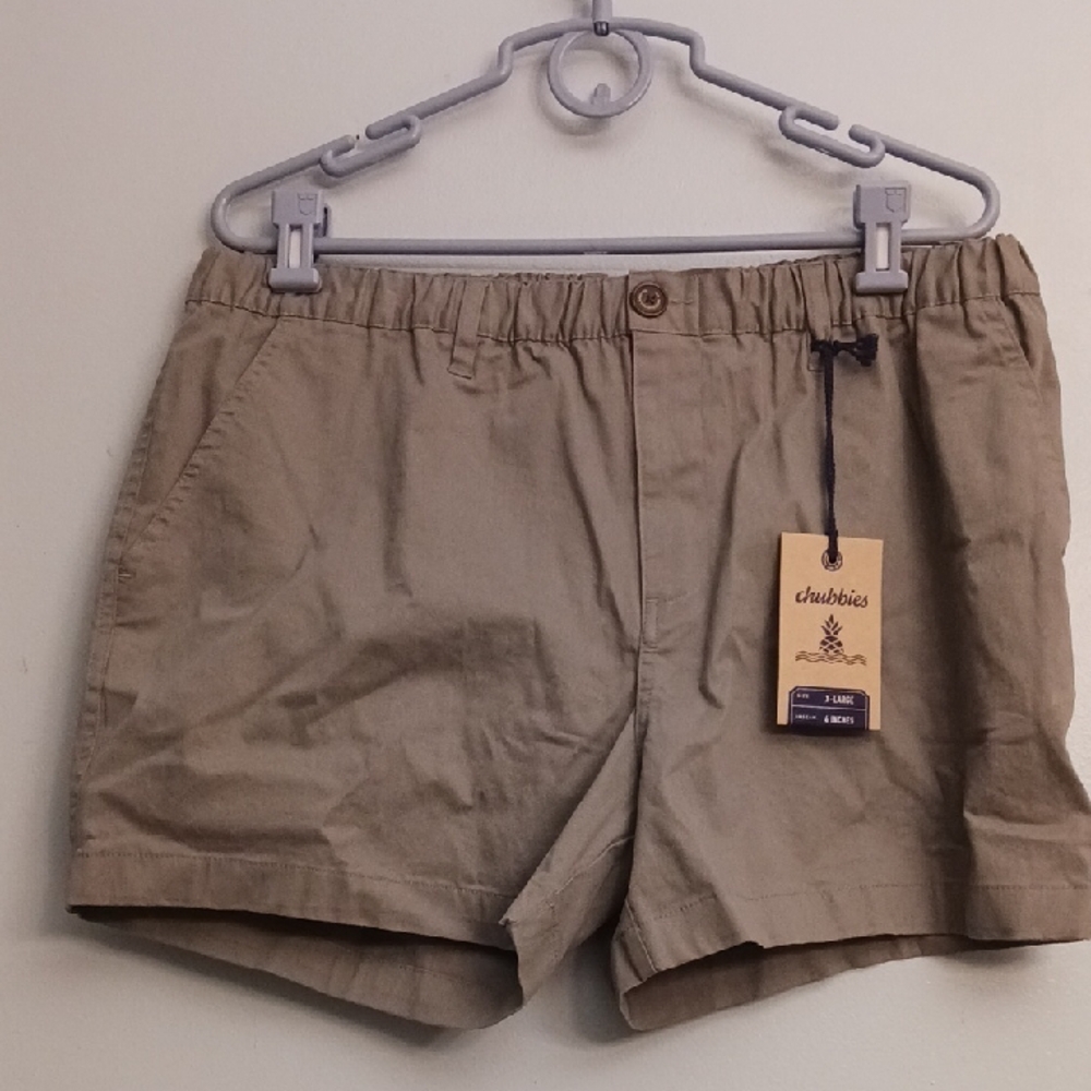 Chubbies The Sliver Linings 4" inseam size XL men's gray/green shorts.
